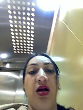 Snapshot of Ninabigtitied chatting on 5, 10, 2025 Ninabigtitied online show from 5, 10, 2025