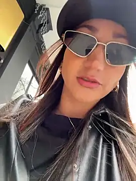 Snapshot of Ninabigtitied chatting on 3, 2, 2026 Ninabigtitied online show from 3, 2, 2026