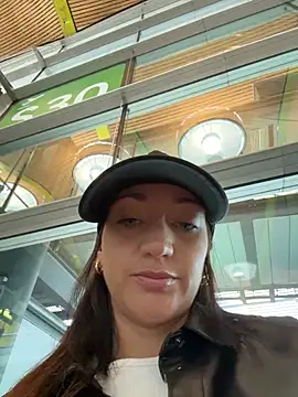 Snapshot of Ninabigtitied chatting on 5, 2, 2026 Ninabigtitied online show from 5, 2, 2026