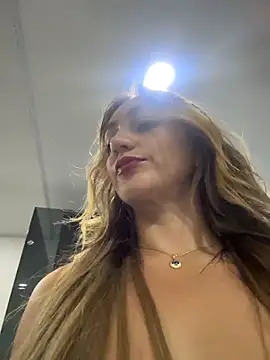 Snapshot of Ninabigtitied chatting on 15, 3, 2026 Ninabigtitied online show from 15, 3, 2026