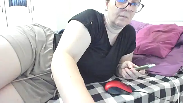 wetladyjoy online show from 4, 7, 2026