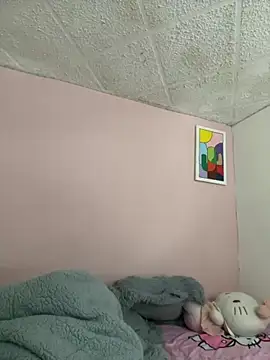 Snapshot of _Alix_7 chatting on 15, 10, 2025 Alix 7 online show from 15, 10, 2025