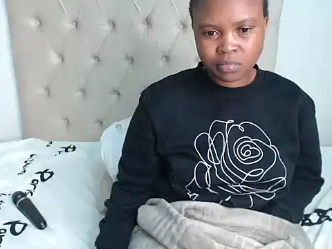 Lolly Ramochele online show from 15, 12, 2025