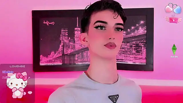 Baby FenixTS online show from 8, 10, 2025