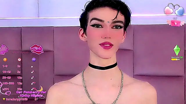 Baby FenixTS online show from 2, 12, 2025