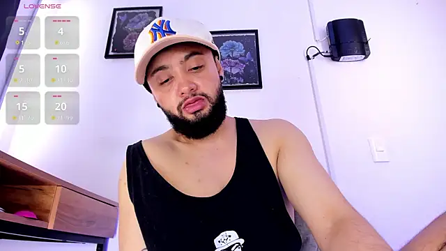 Snapshot of Noah_devil_ chatting on 7, 11, 2025 Noah devil online show from 7, 11, 2025