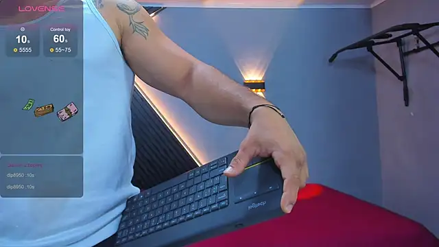 Horny nick18 online show from 8, 5, 2026