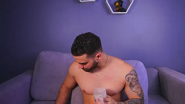 Paul Phoenix online show from 7, 11, 2025