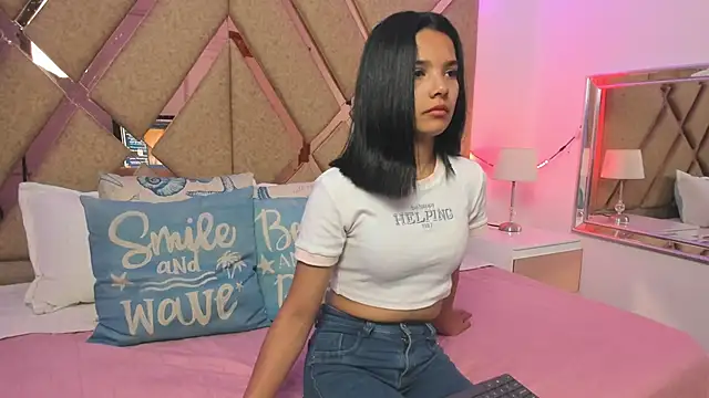 Snapshot of BelhaLawuo chatting on 29, 11, 2025 BelhaLawuo online show from 29, 11, 2025