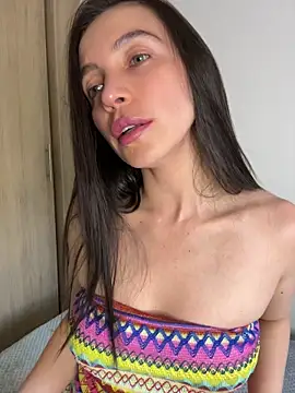 karinasantos  online show from 4, 5, 2026