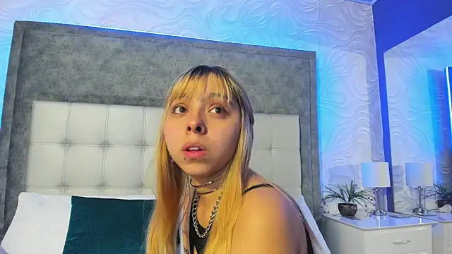 Snapshot of its_bibi chatting on 24, 9, 2025 its bibi online show from 24, 9, 2025