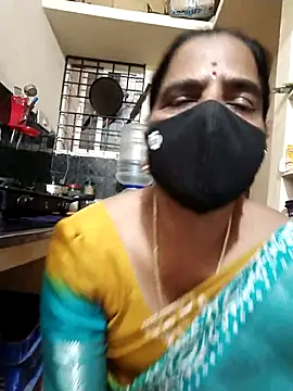 Snapshot of Darshini-Lovely chatting on 18, 9, 2025 Darshini-Lovely online show from 18, 9, 2025