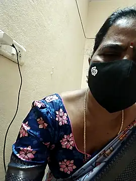 Snapshot of Darshini-Lovely chatting on 24, 9, 2025 Darshini-Lovely online show from 24, 9, 2025