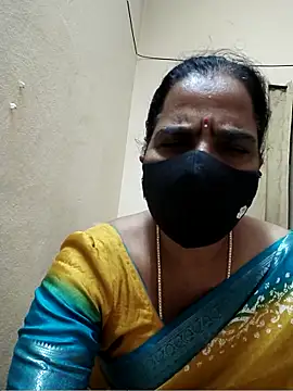 Snapshot of Darshini-Lovely chatting on 7, 10, 2025 Darshini-Lovely online show from 7, 10, 2025