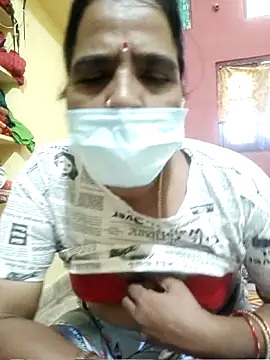 Snapshot of Darshini-Lovely chatting on 15, 11, 2025 Darshini-Lovely online show from 15, 11, 2025