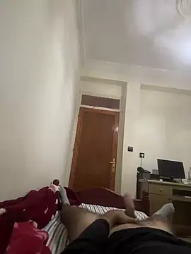 Snapshot of amnnnnnnnnnnn chatting on 21, 10, 2025 amnnnnnnnnnnn online show from 21, 10, 2025