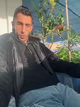 Yasar-Xxxl online show from 27, 6, 2026