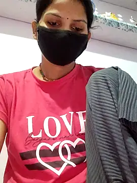 Snapshot of poojam93 chatting on 4, 11, 2025 poojam93 online show from 4, 11, 2025