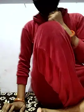 Snapshot of poojam93 chatting on 24, 11, 2025 poojam93 online show from 24, 11, 2025