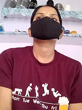 Snapshot of poojam93 chatting on 3, 12, 2025 poojam93 online show from 3, 12, 2025