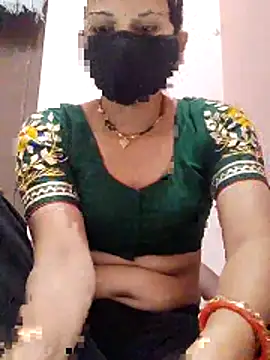 Snapshot of poojam93 chatting on 16, 12, 2025 poojam93 online show from 16, 12, 2025