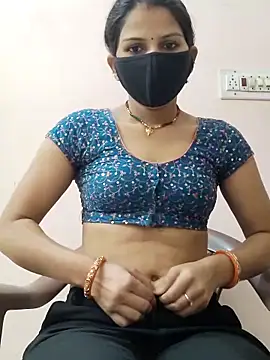 Snapshot of poojam93 chatting on 17, 12, 2025 poojam93 online show from 17, 12, 2025