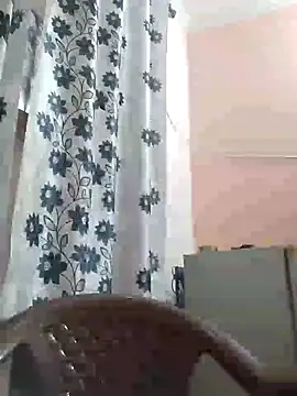 Snapshot of poojam93 chatting on 23, 2, 2026 poojam93 online show from 23, 2, 2026