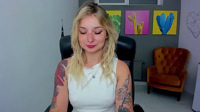 LilFleurish online show from 12, 7, 2026