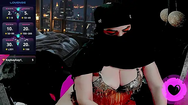 SultanaLayla online show from 8, 11, 2025