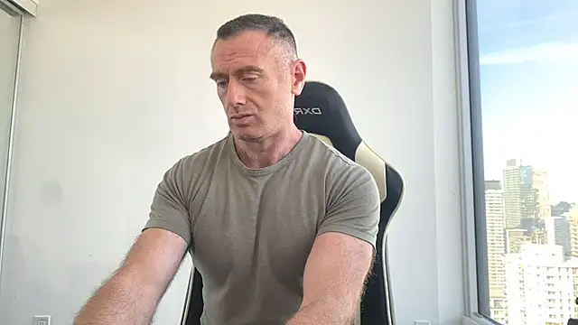 Snapshot of TheDonnyBasilisk chatting on 10, 10, 2025 TheDonnyBasilisk online show from 10, 10, 2025