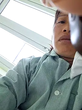ngocngoc cute online show from 9, 6, 2026