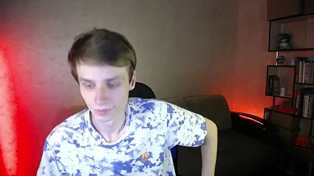 yes cute boy  online show from 12, 10, 2025