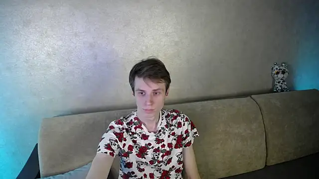 yes cute boy  online show from 13, 3, 2026