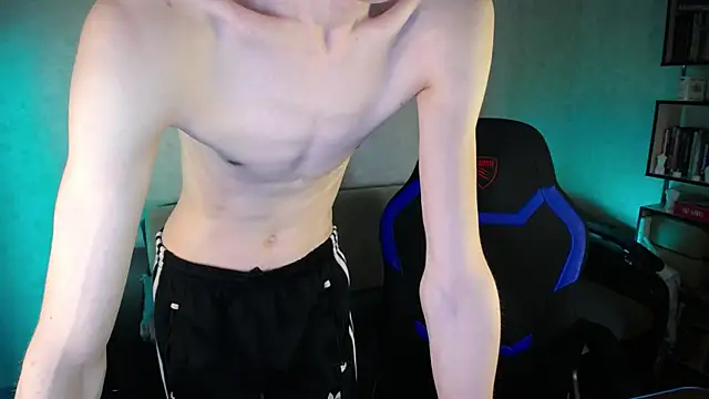 yes cute boy  online show from 5, 4, 2026