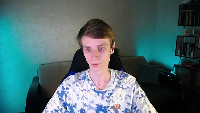 yes cute boy  online show from 8, 4, 2026