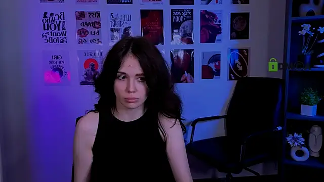 riley sanders online show from 31, 7, 2026