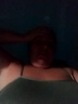 Snapshot of yyuly chatting on 26, 10, 2025 yyuly online show from 26, 10, 2025