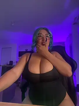 Snapshot of HATSUNE__ chatting on 15, 9, 2025 HATSUNE   online show from 15, 9, 2025