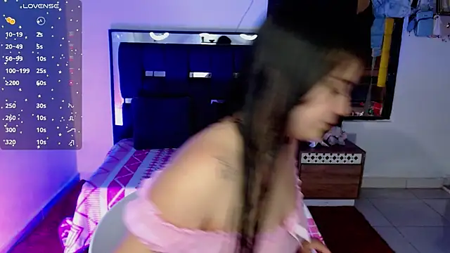 taniaqueen18 online show from 8, 9, 2025