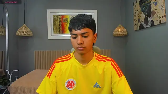 Snapshot of markbowie chatting on 11, 9, 2025 markbowie online show from 11, 9, 2025