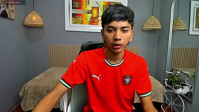 Snapshot of markbowie chatting on 24, 9, 2025 markbowie online show from 24, 9, 2025