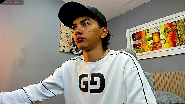 Snapshot of markbowie chatting on 1, 10, 2025 markbowie online show from 1, 10, 2025