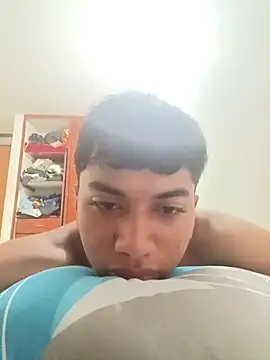 Snapshot of markbowie chatting on 14, 10, 2025 markbowie online show from 14, 10, 2025