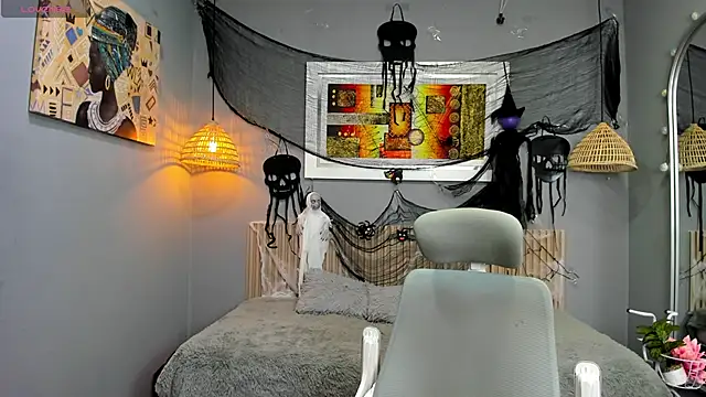 Snapshot of markbowie chatting on 26, 10, 2025 markbowie online show from 26, 10, 2025