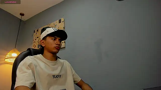 Snapshot of markbowie chatting on 8, 1, 2026 markbowie online show from 8, 1, 2026