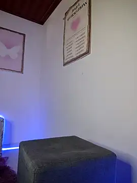 Snapshot of Masterblue_hot chatting on 29, 9, 2025 Masterblue hot online show from 29, 9, 2025