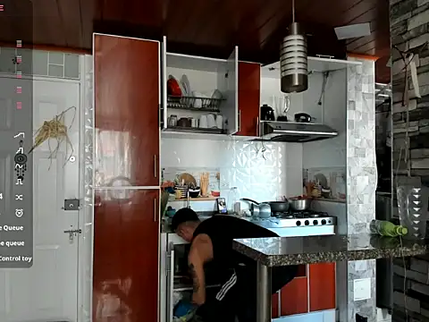 Snapshot of Masterblue_hot chatting on 30, 9, 2025 Masterblue hot online show from 30, 9, 2025