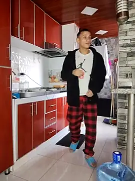 Snapshot of Masterblue_hot chatting on 19, 10, 2025 Masterblue hot online show from 19, 10, 2025