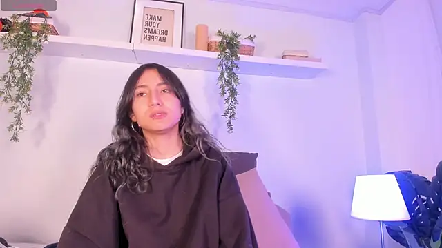 Vampgyal online show from 18, 11, 2025