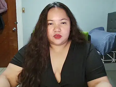 Snapshot of LianaCruzado chatting on 26, 10, 2025 LianaCruzado online show from 26, 10, 2025